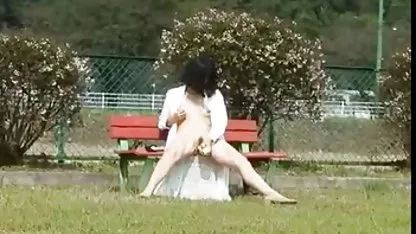بلع سخت بزرگ ççê ی ریزه اندام اسکارلت طوفان سکس سینمایی قدیمی