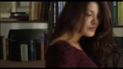 او فیلم سکسی های قدیمی شوهر خود را خسته کننده و دوست او